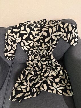 Black & White Floral Mini Dress - Classic Women's Mini